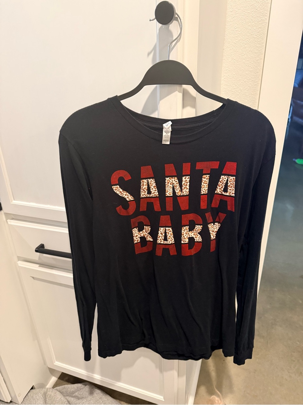 Ladies Black 'Santa Baby' Long-Sleeve Holiday Tee